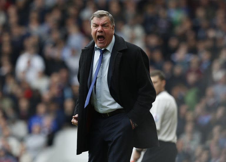 West Ham Manager Sam Allardyce's contract expires at the end of the season and it is expected that co-owners David Sullivan and David Gold will inform him on Monday that it will not be renewed