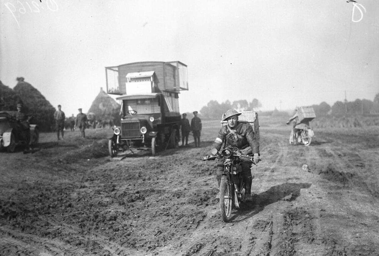 <span class="caption">Dispatch rider with pigeons leaving for firing line, His Majesty's Pigeon Service, November 1917, location unknown.</span> <span class="attribution"><a class="link " href="https://creativecommons.org/licenses/by/2.0/" rel="nofollow noopener" target="_blank" data-ylk="slk:(William Rider-Rider. Canada. Department of National Defence. Library and Archives Canada, PA-002034);elm:context_link;itc:0;sec:content-canvas">(William Rider-Rider. Canada. Department of National Defence. Library and Archives Canada, PA-002034)</a>, <a class="link " href="http://creativecommons.org/licenses/by-sa/4.0/" rel="nofollow noopener" target="_blank" data-ylk="slk:CC BY-SA;elm:context_link;itc:0;sec:content-canvas">CC BY-SA</a></span>