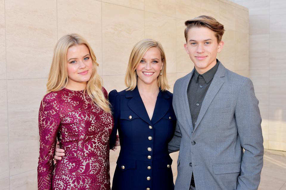 reese witherspoon kids