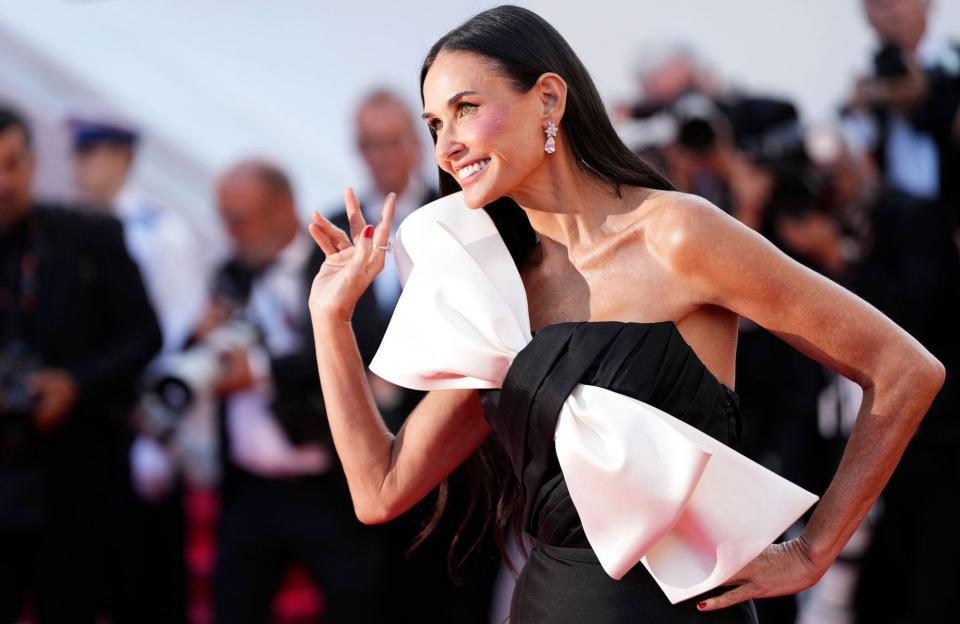 Cannes 2024 : Demi Moore, Omar Sy, Greta Gerwig… La cérémonie de clôture en images