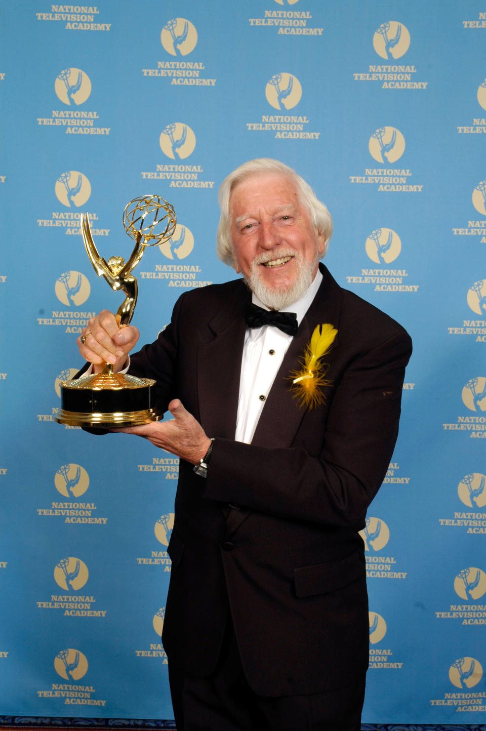 Spinney, sporting a Big Bird feather, with his Lifetime Achievement Award at the 2006 Daytime Emmys. (Photo: Marc Bryan-Brown/WireImage)