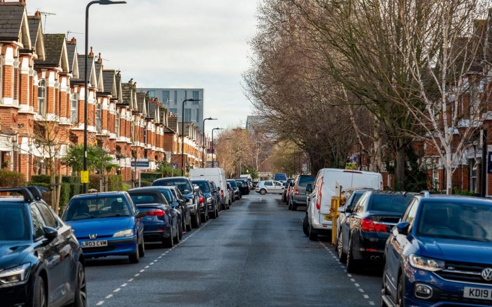 Acton, London - William Barton /Alamy