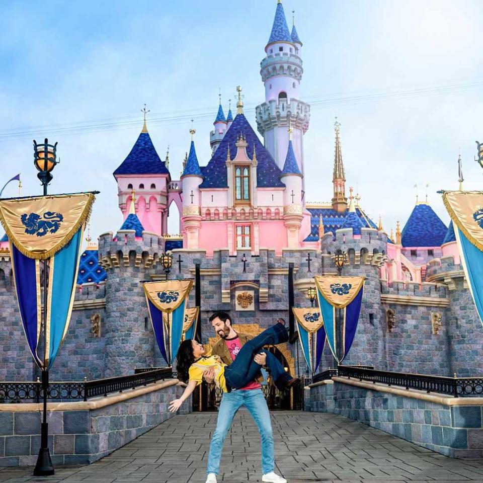 <p>The <em>Property Brothers</em> realtor and his wife, Linda Phan, showed off their <a href="https://www.instagram.com/p/B8xhCfKgOmg/" rel="nofollow noopener" target="_blank" data-ylk="slk:fairytale love;elm:context_link;itc:0;sec:content-canvas" class="link ">fairytale love</a> while hanging out in front of Sleeping Beauty's castle in Anaheim. "We're really getting our Disney fixes this year and I'm loving every minute!" wrote the HGTV star.</p>