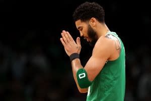 Tatum's rare triple-double leads Celtics past Mavs, 124-95