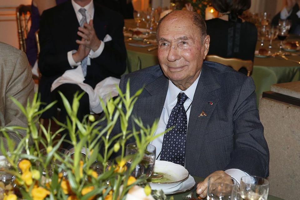 <p>Président du groupe Dassault aviation, ancien sénateur, il possède 18,2 milliards d’euros, soit la 41e fortune mondiale. (Photo AFP) </p>