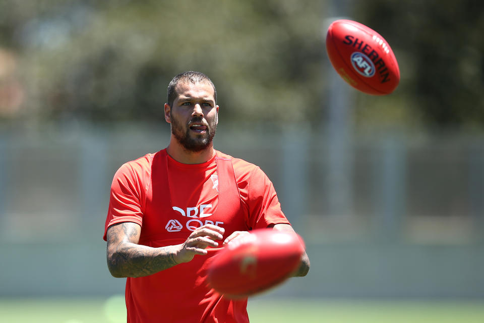 Lance Franklin during a Sydney Swans AFL training session at Lakeside Oval on December 07, 2020 in Sydney, Australia.