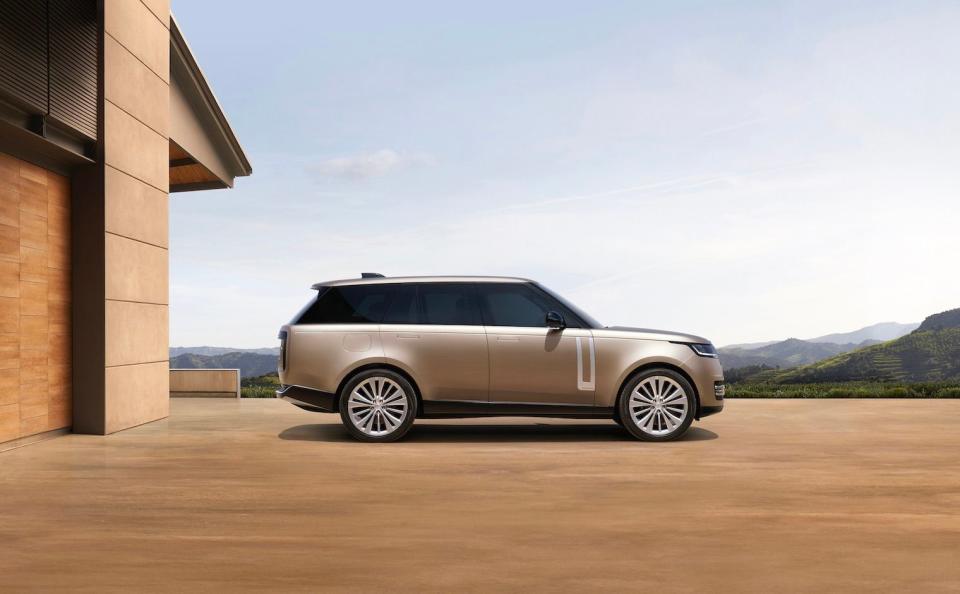 new range rover first edition autobiography LWB 2022 review