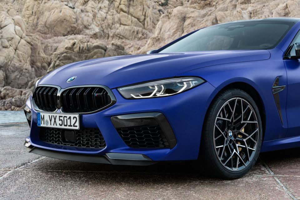 View Photos of the 2020 BMW M8