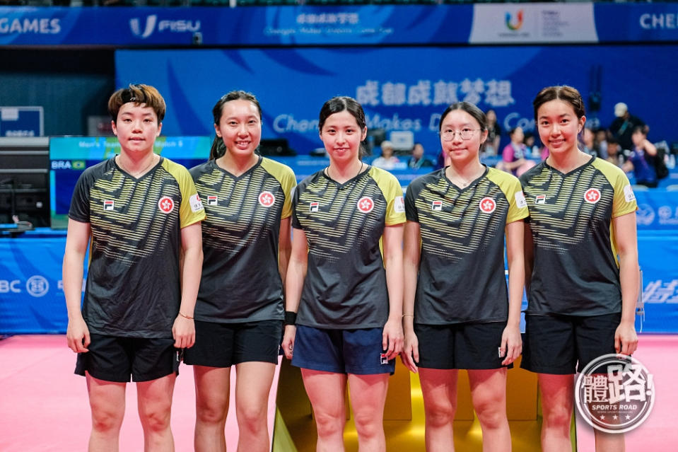 (左起)杜凱琹、蘇慧音、林依諾、李凱敏及吳詠琳組成的港隊女乒，將與印度爭奪女團４強席位。