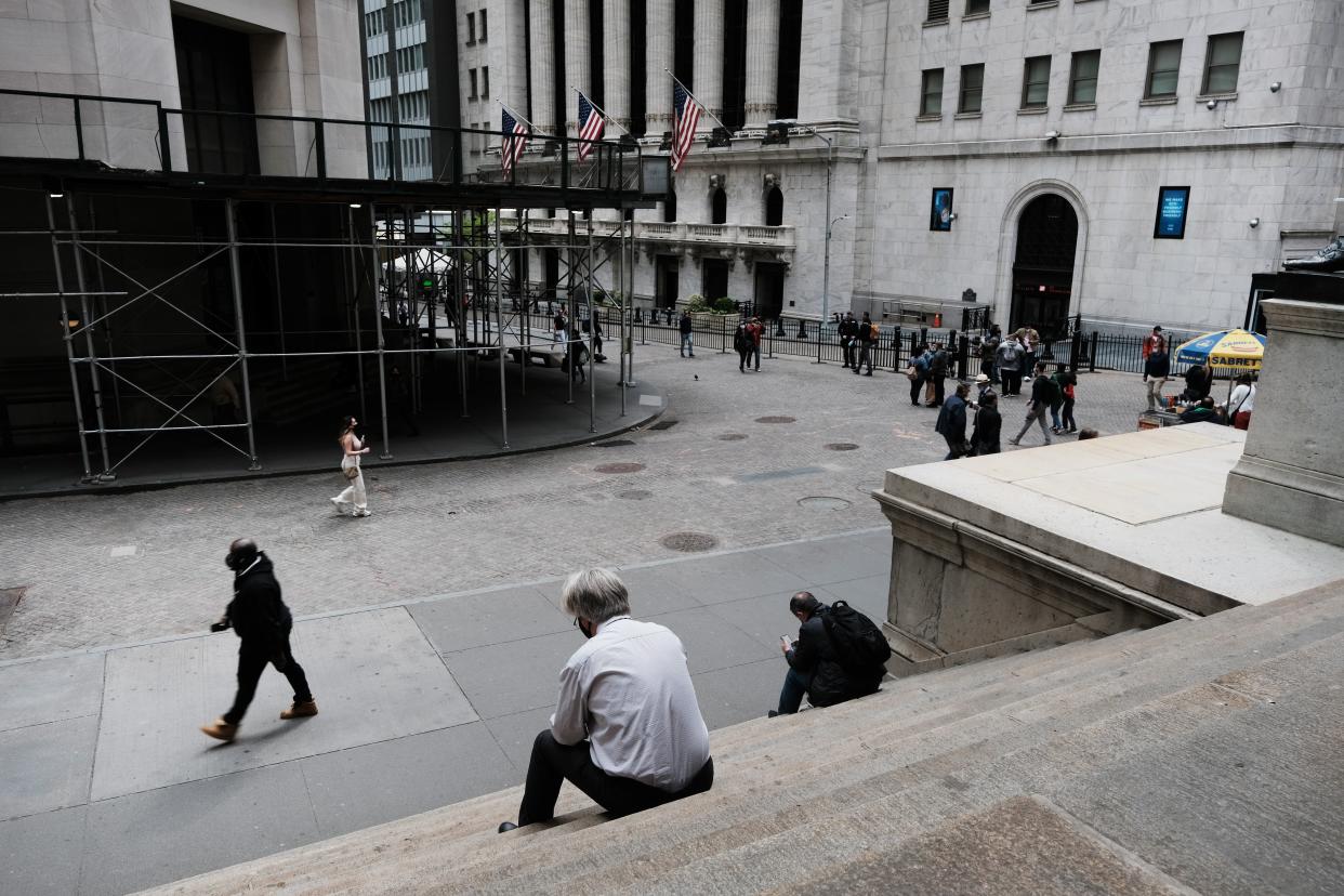 <p>Global stocks fell as concerns mount that rising inflation will prompt central banks to tighten monetary policy </p> (Getty Images)