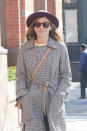 <p>Ese mismo día los <em>paparazzi</em> de Nueva York inmortalizaron el sombrero de Jessica Biel. (Foto: Gtres). </p>