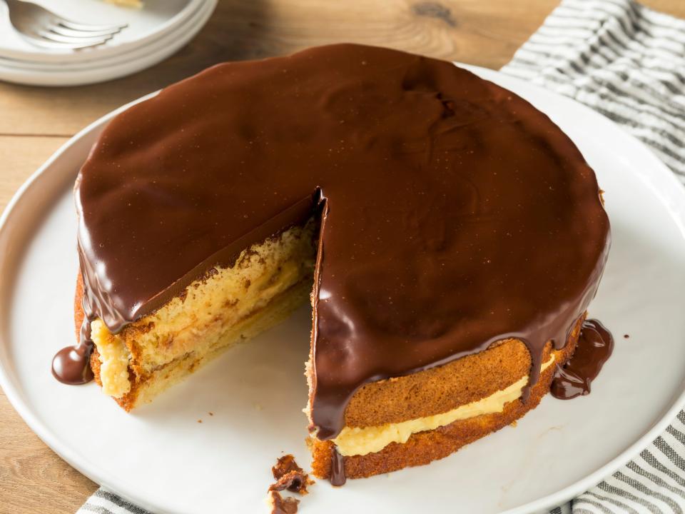 Boston cream pie