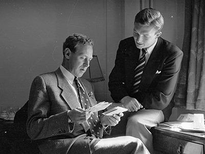 1953: Richie Benaud and opening batsman Arthur Morris.