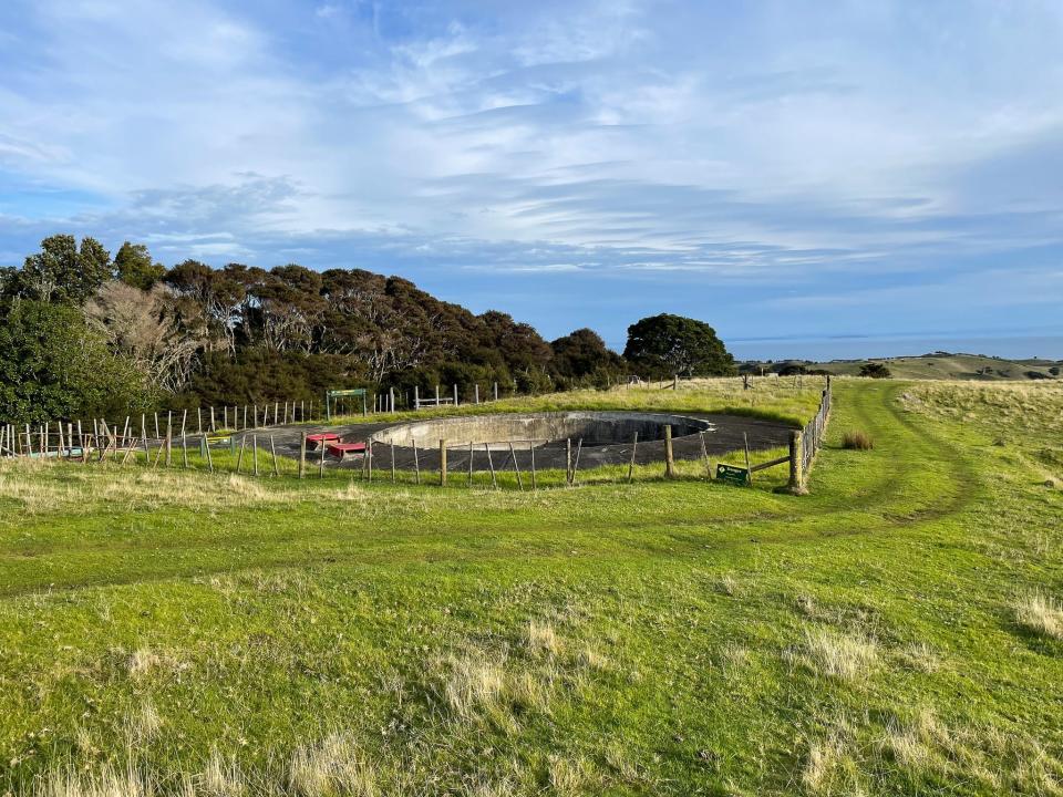 A gun encampment at Fort Stony Batter.