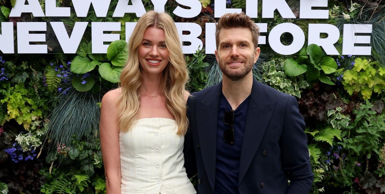 joel dommett and hannah cooper