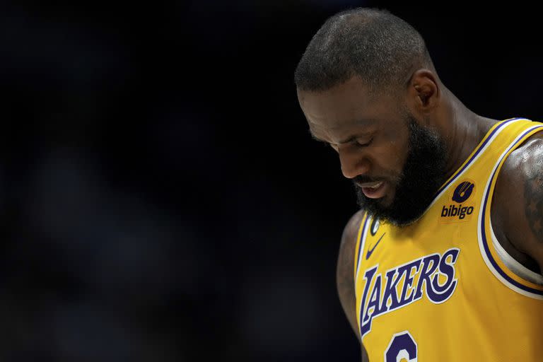 LeBron James quedó muy golpeado por la eliminación de los Lakers ante los Nuggets