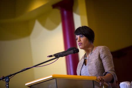 Baltimore mayor Stephanie Rawlings-Blake speaks at a church in Baltimore, Maryland April 30, 2015. REUTERS/Eric Thayer