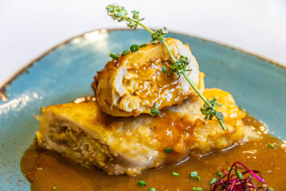 El cachopo de merluza y centollo de La Madreña. Foto: La Madreña.