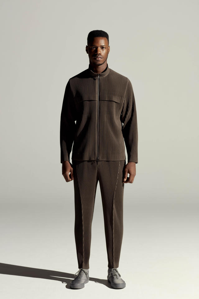 Homme Plissé Issey Miyake Men's Spring 2022