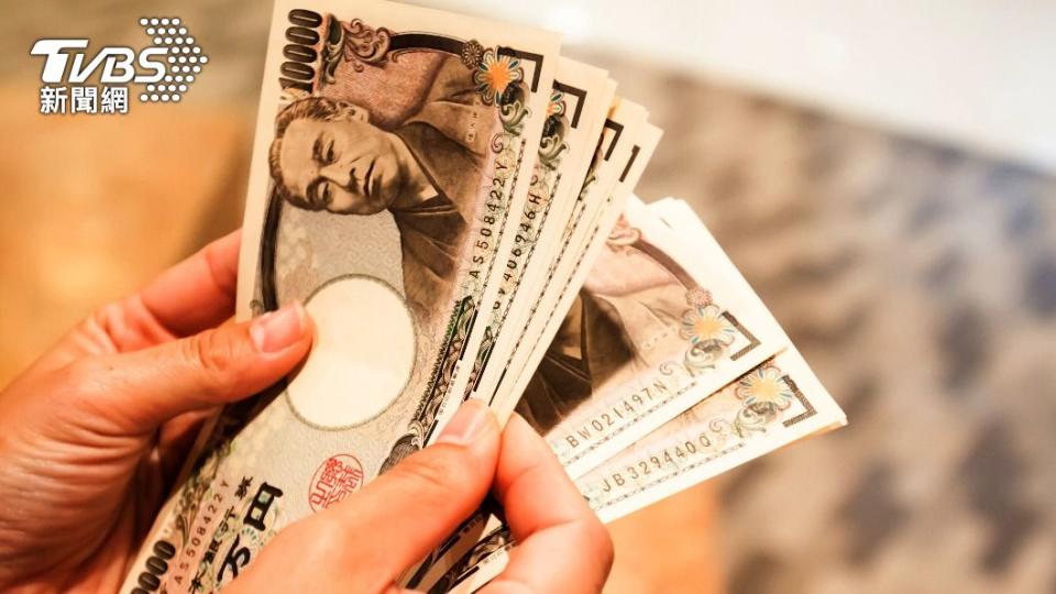 日幣狂貶導致日本年輕人想出走。（示意圖／shutterstock 達志影像）