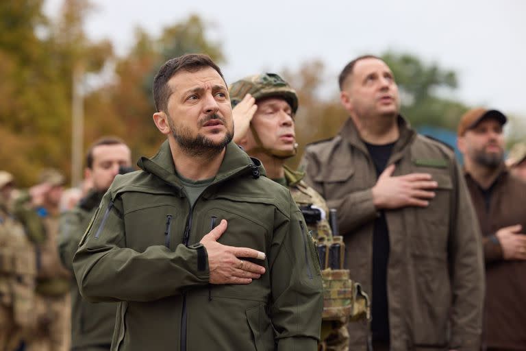 Volodimir Zelensky, presidente de Ucrania, visita Izium