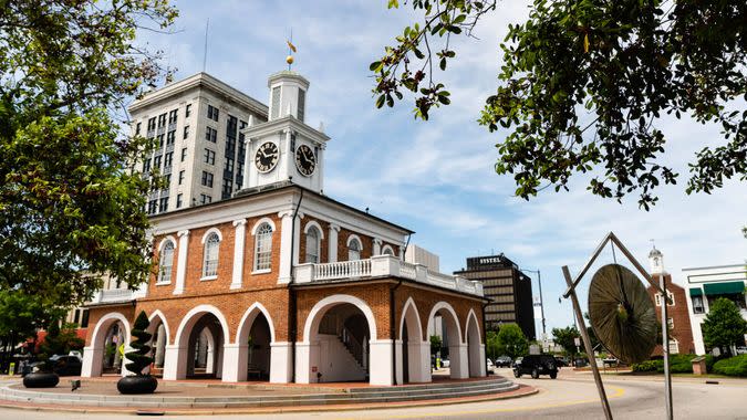 The turnabout on Hay Street passes by a historic location in Fayetteville NC.