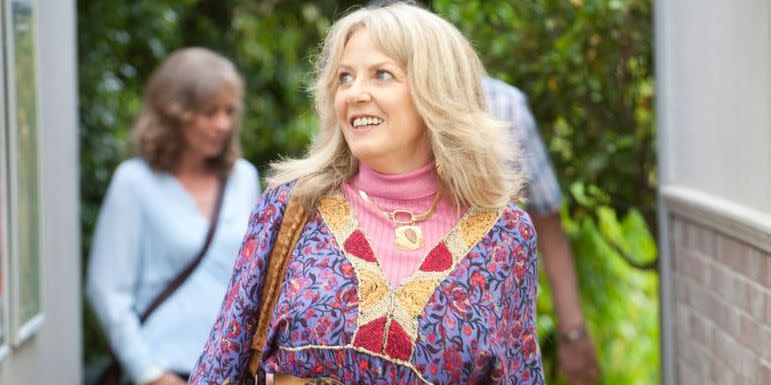 melanie pearson returns in neighbours