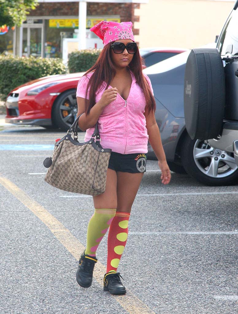 Snooki Heads To Gym