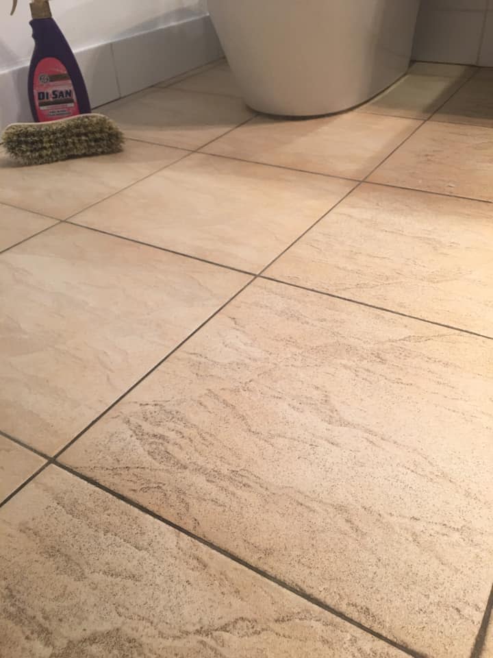 Aldi Di-san tiles cleaning