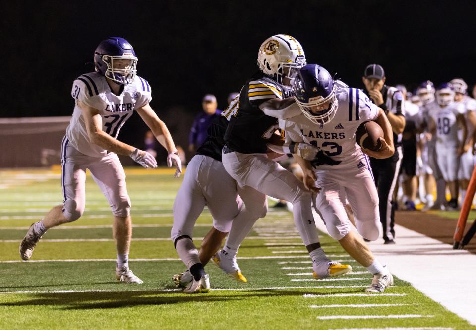 Kam Durnin comes close to the endzone during the Camdenton vs. Kickapoo matchup on September 2, 2022.