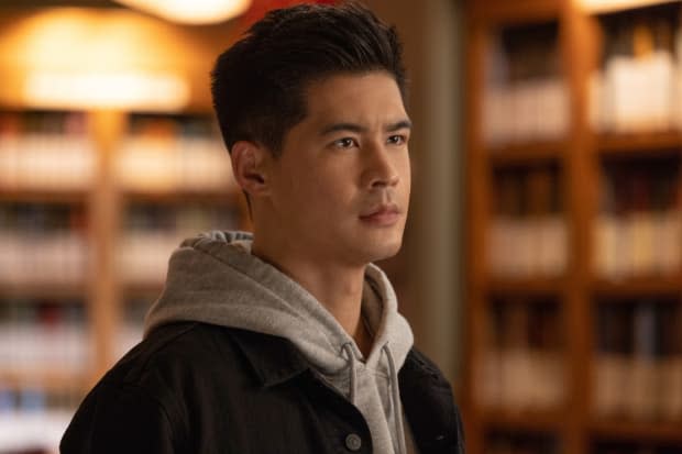 Pictured: Eddie Liu as Henry Yan -- Photo: Jack Rowand/The CW -- (C) 2022 The CW Network, LLC. All Rights Reserved