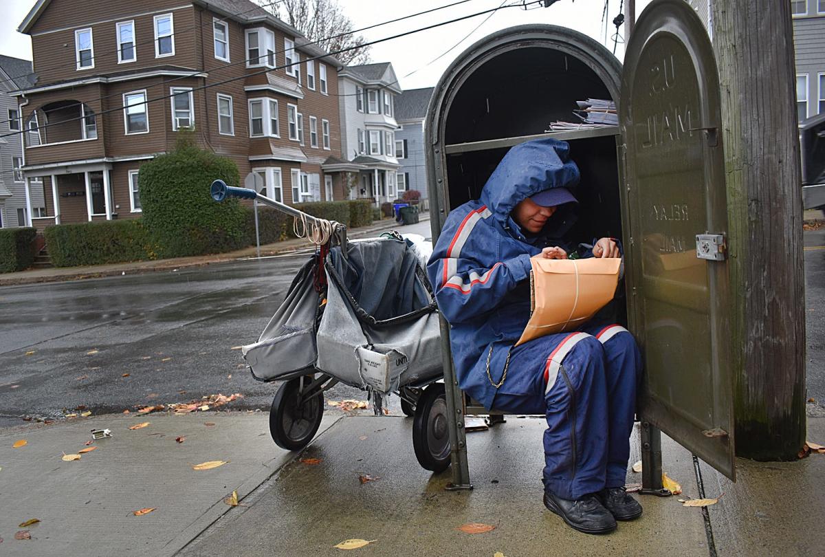 What are shipping deadlines for Christmas 2021? The USPS, FedEx & UPS