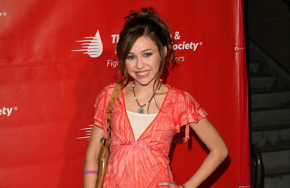 'We haven’t met, but that’s okay, ‘cause you will be asking for me one day...' Miley had to pay for her own audition