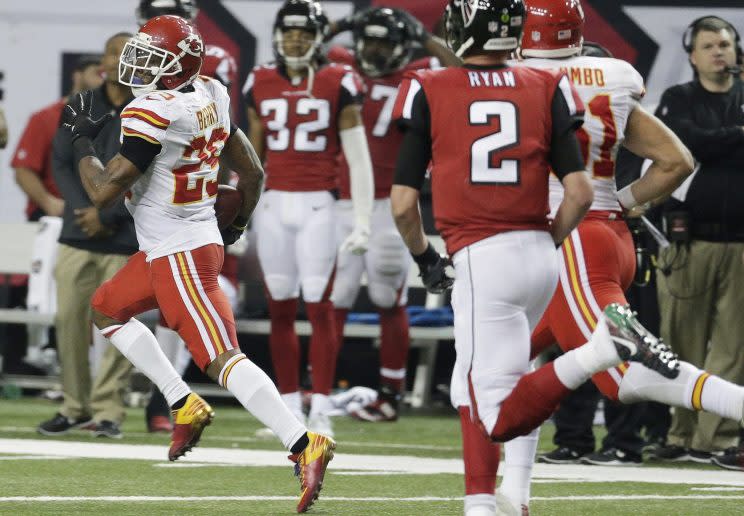 Eric Berry's interception and return for two points was the difference in a dramatic Chiefs win. (AP)