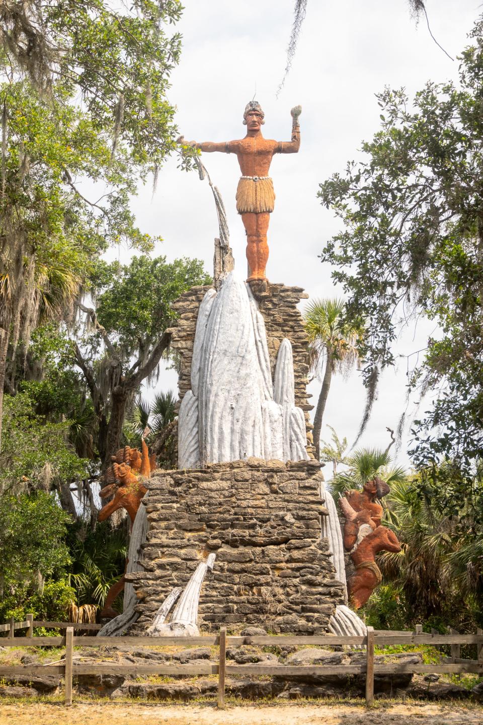 Chief Tomokie statue at Tomoka State Park in its current state, minus a couple figures.