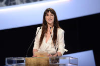 <p>Cinq fois elle a failli rentrer chez elle le précieux à la main, cinq fois elle est rentrée bredouille. Charlotte Gainsbourg a été nommée cinq fois pour le César de la meilleure actrice en 1989, 1997, 2007, 2011 et 2018. </p>