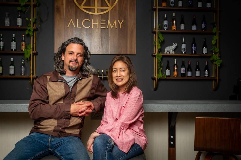 Glen and Maria Nocik have transformed empty space in C3Lab’s building into Alchemy, a 10,000-square-foot entertainment venue that includes The Restaurant at Alchemy, Gallery C3 and The Gathering Common.