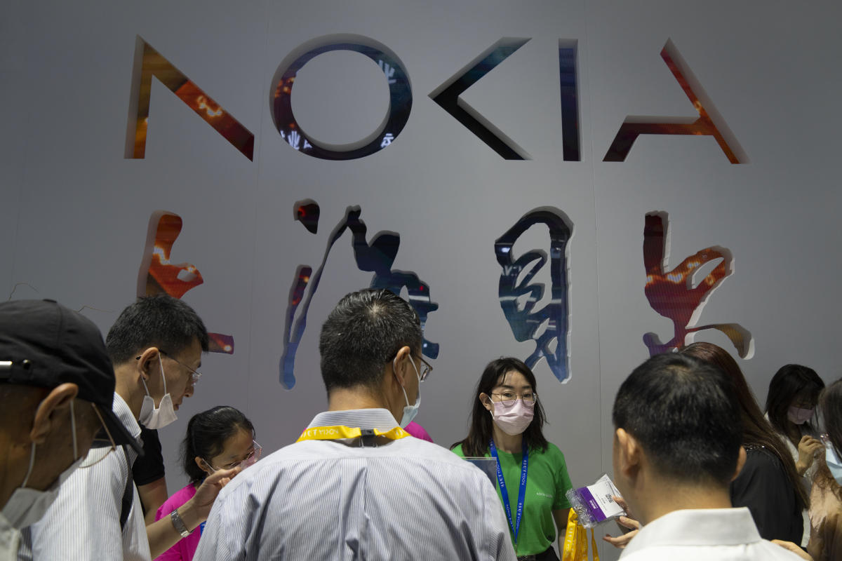 Nokia renews its patent licensing agreement with Apple, which covers 5G and other technologies