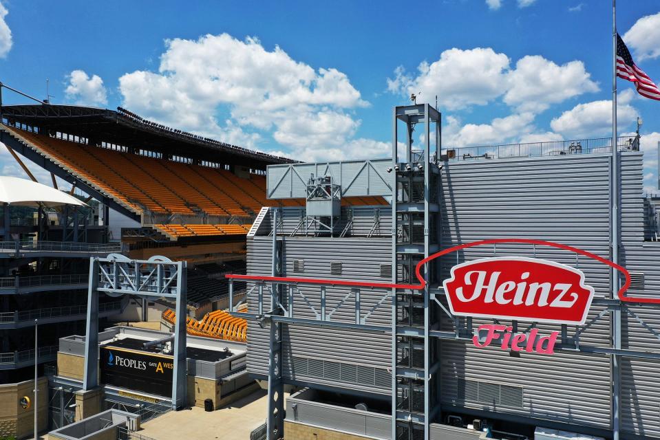 They'll be replacing that Heinz sign outside the Steelers' home stadium.