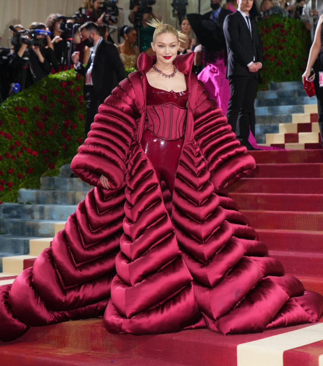 Emma Stone Wore Her Wedding Dress on the 2022 Met Gala Red Carpet