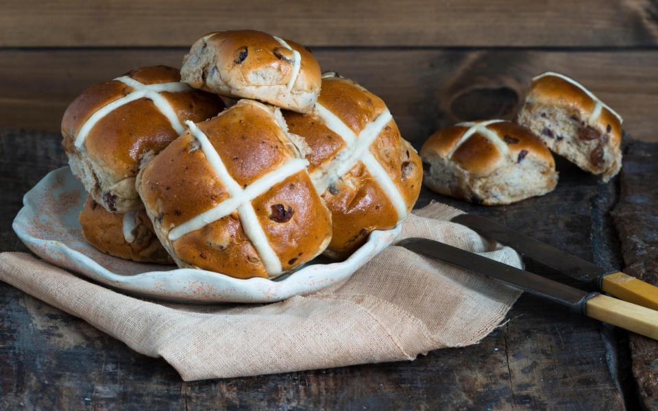 Hot cross buns are decorated with a cross - B Aldridge / Alamy Stock Photo 