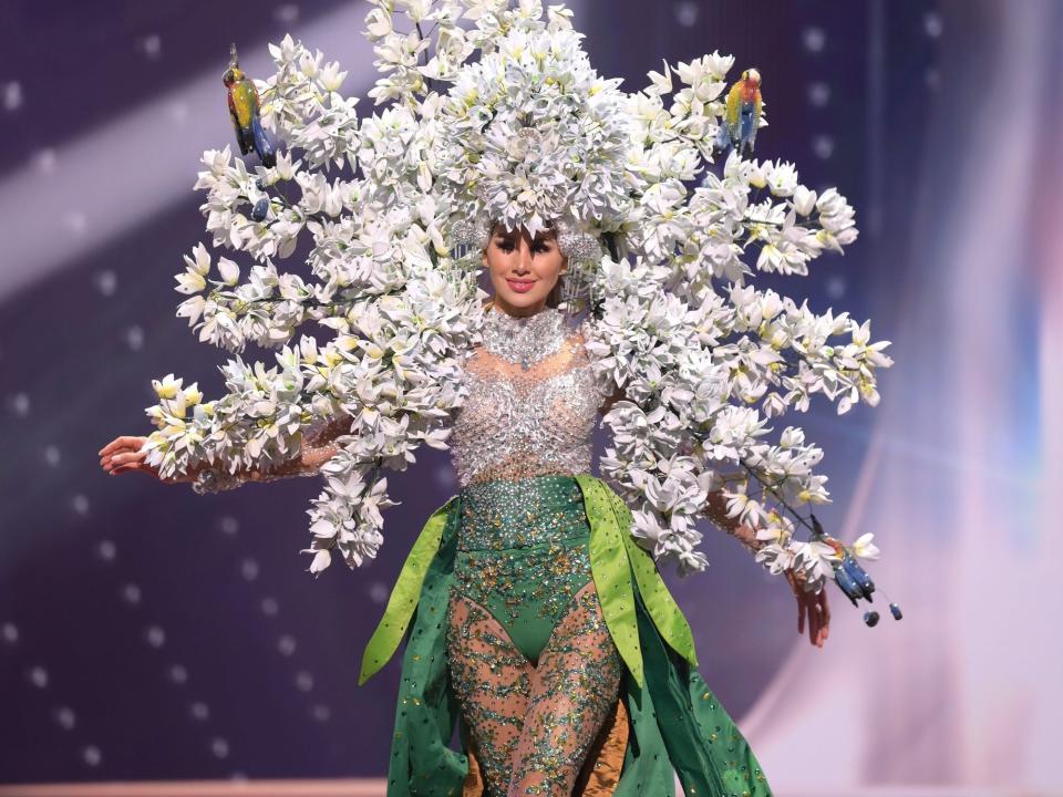 Miss El Salvador National Costume Show 2021