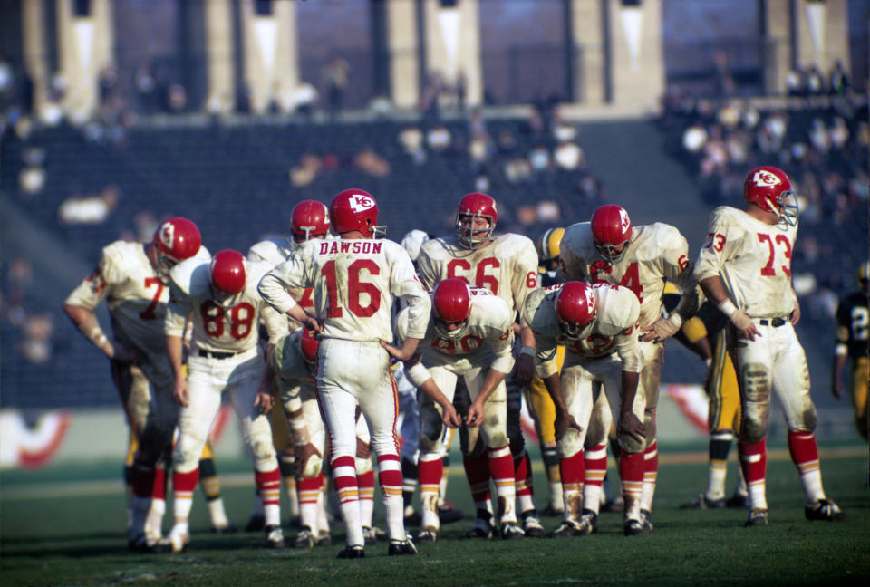 The Chiefs trailed 14-10 at halftime of Super Bowl I but lost to the Green Bay Packers 35-10. (1967 Kidwiler Collection/Diamond Images)