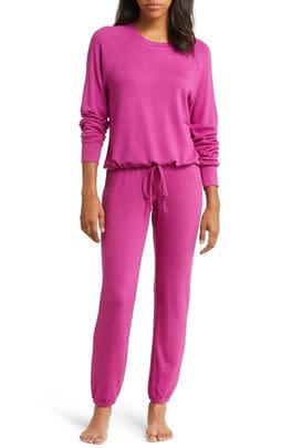 A pullover lounge set to help you add some pizzazz to your usual at-home get-up