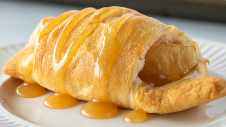 Apple crescent roll on plate