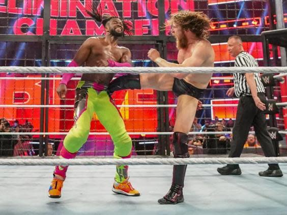 Daniel Bryan kicks Kofi Kingston (WWE)