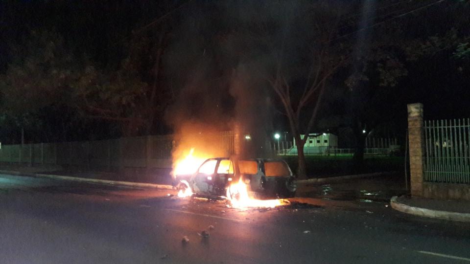 Brazil Paraguay Ciudad del Este robbery of the century car burning torched