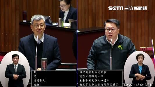 民進黨立委吳秉叡質詢行政院長陳建仁