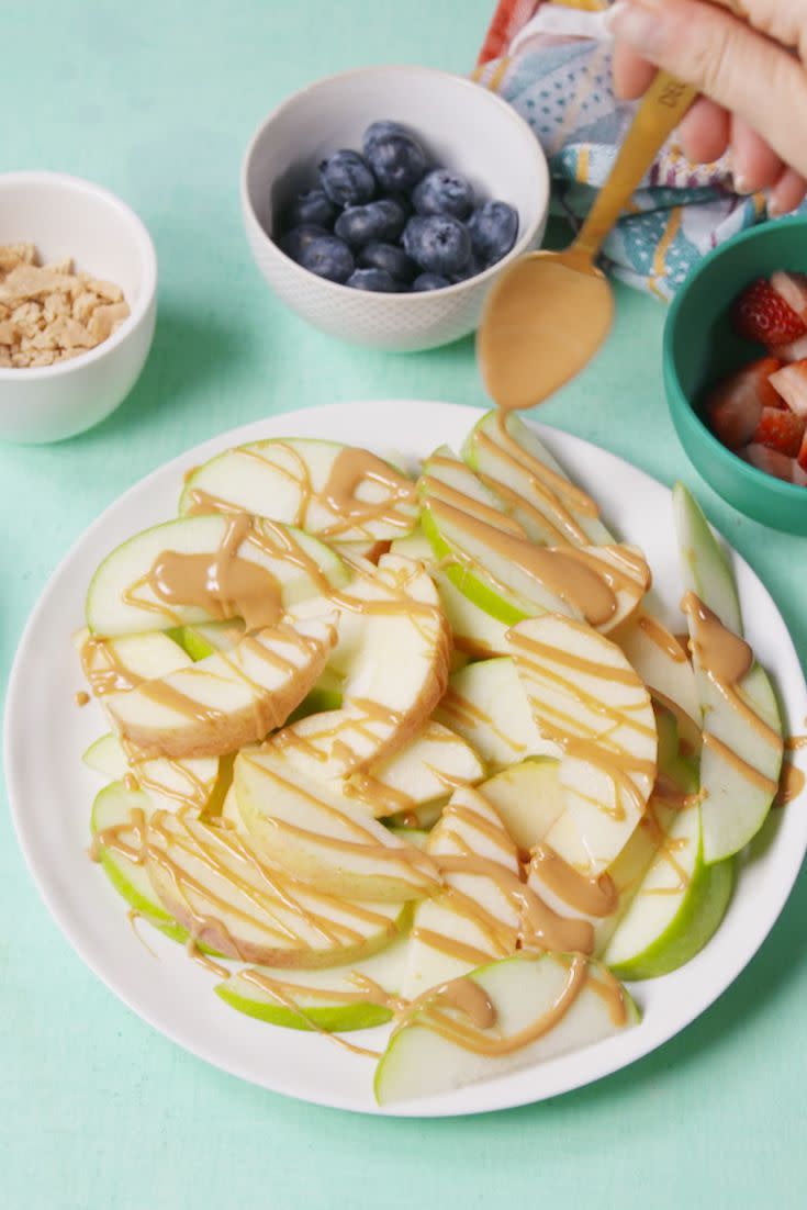 Breakfast Apple Nachos