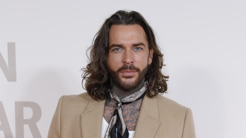 Pete Wicks joked on This Morning that he has been romantically linked with everyone, including his own mum. (Getty/Conde Nast)